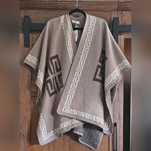 Geometric Patterned Poncho/Cape
